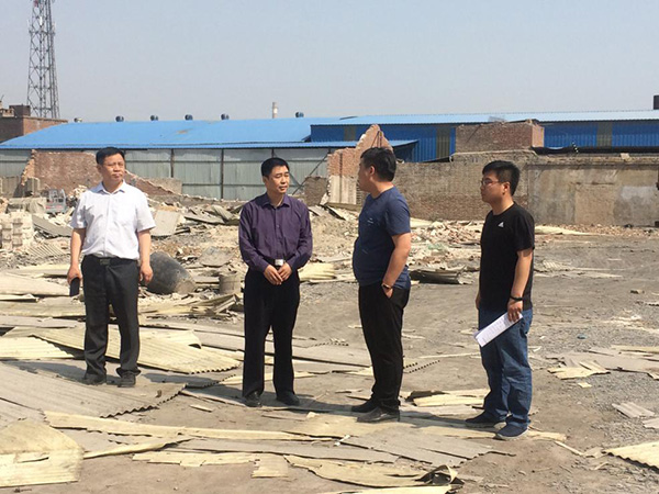 5月9日，第一巡查组对火炬街道办事处东静庵北街村板材厂的取缔情况进行检查和问询